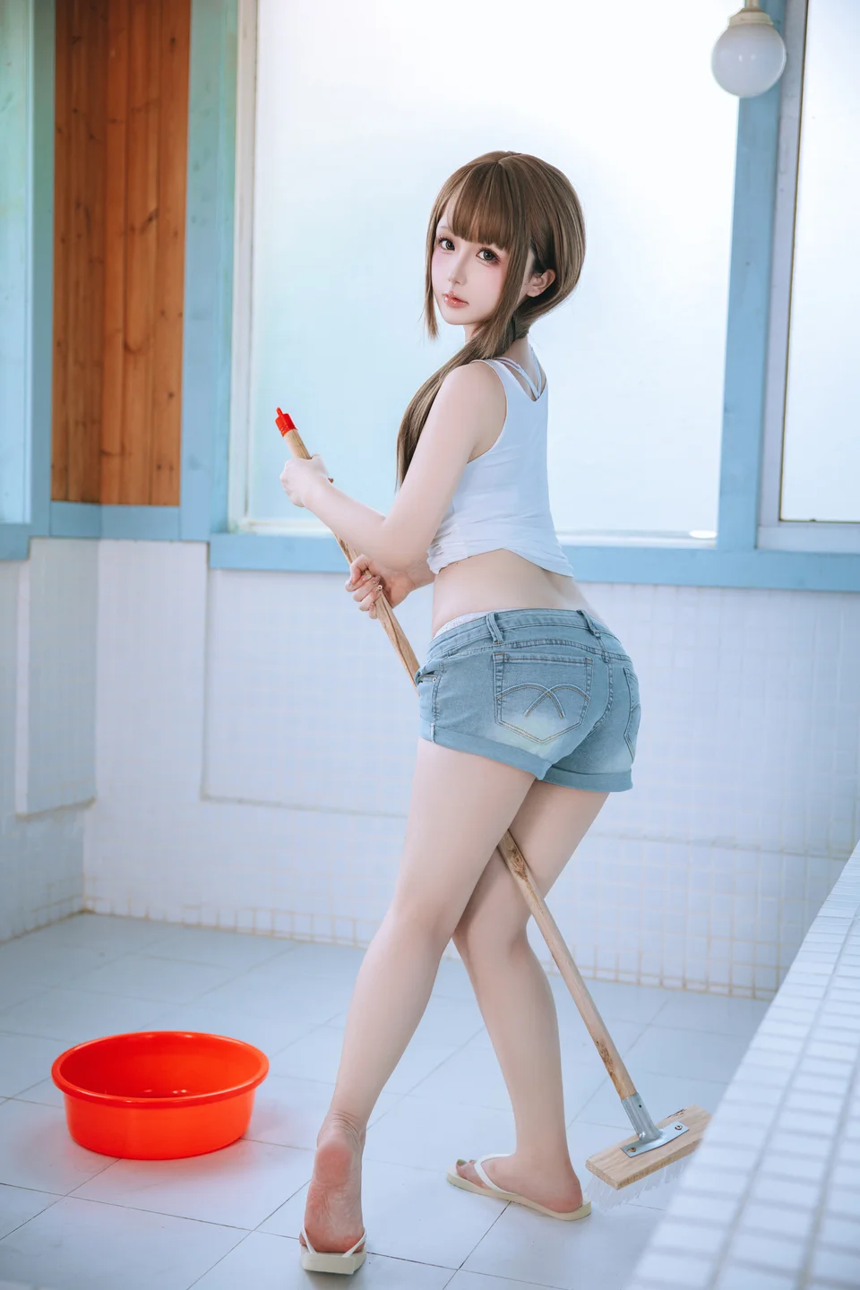 日奈娇 - 男浴室保洁员 [175P,5V-1.16GB] tg@simisebaisi 【丝足阁】013.webp